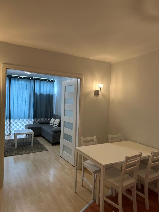 Coser Apartamenty III Варшава Экстерьер фото