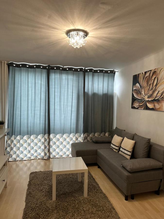 Coser Apartamenty III Варшава Экстерьер фото