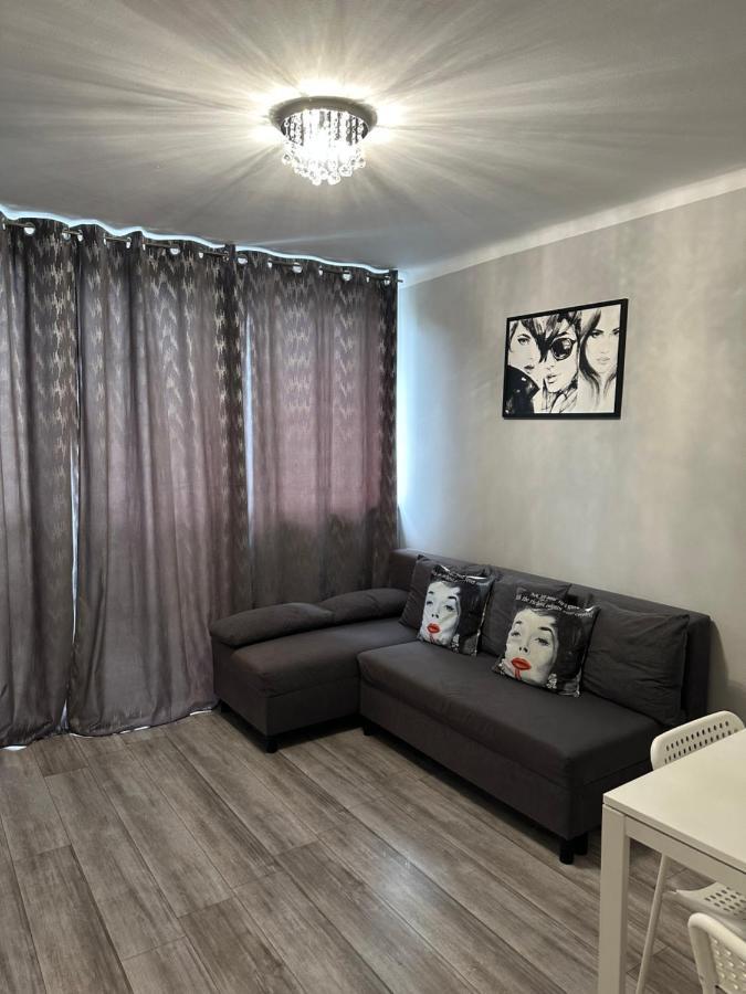 Coser Apartamenty III Варшава Экстерьер фото