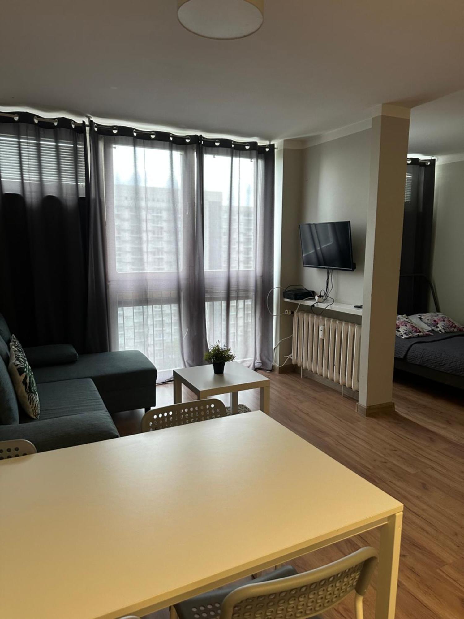 Coser Apartamenty III Варшава Экстерьер фото